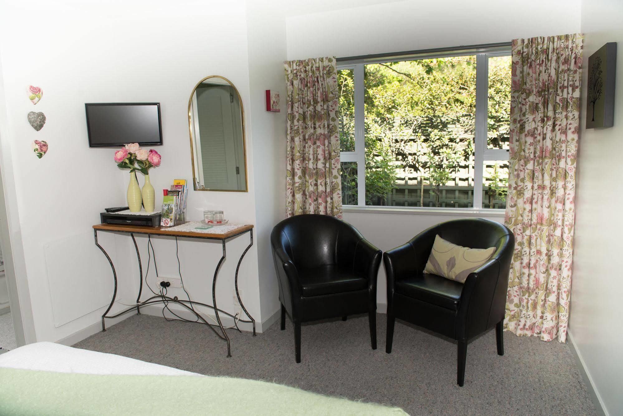 Finlay Banks Boutique Bed & Breakfast Christchurch Exterior photo